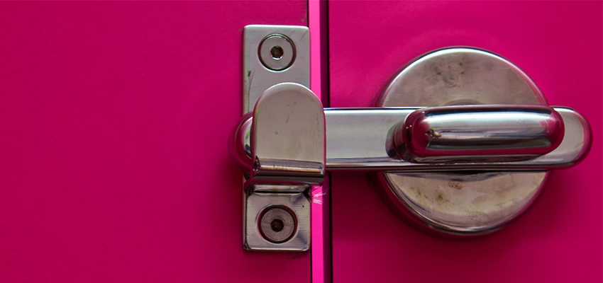 Childproof Gate Lock in Aptos, California